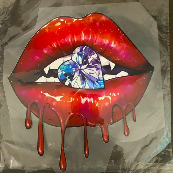 Iron on Lip Decals - Picture 1 of 4